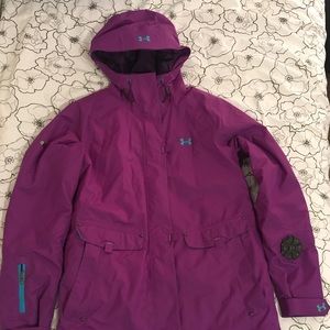 Women’s Small Under Armour Winter Coat